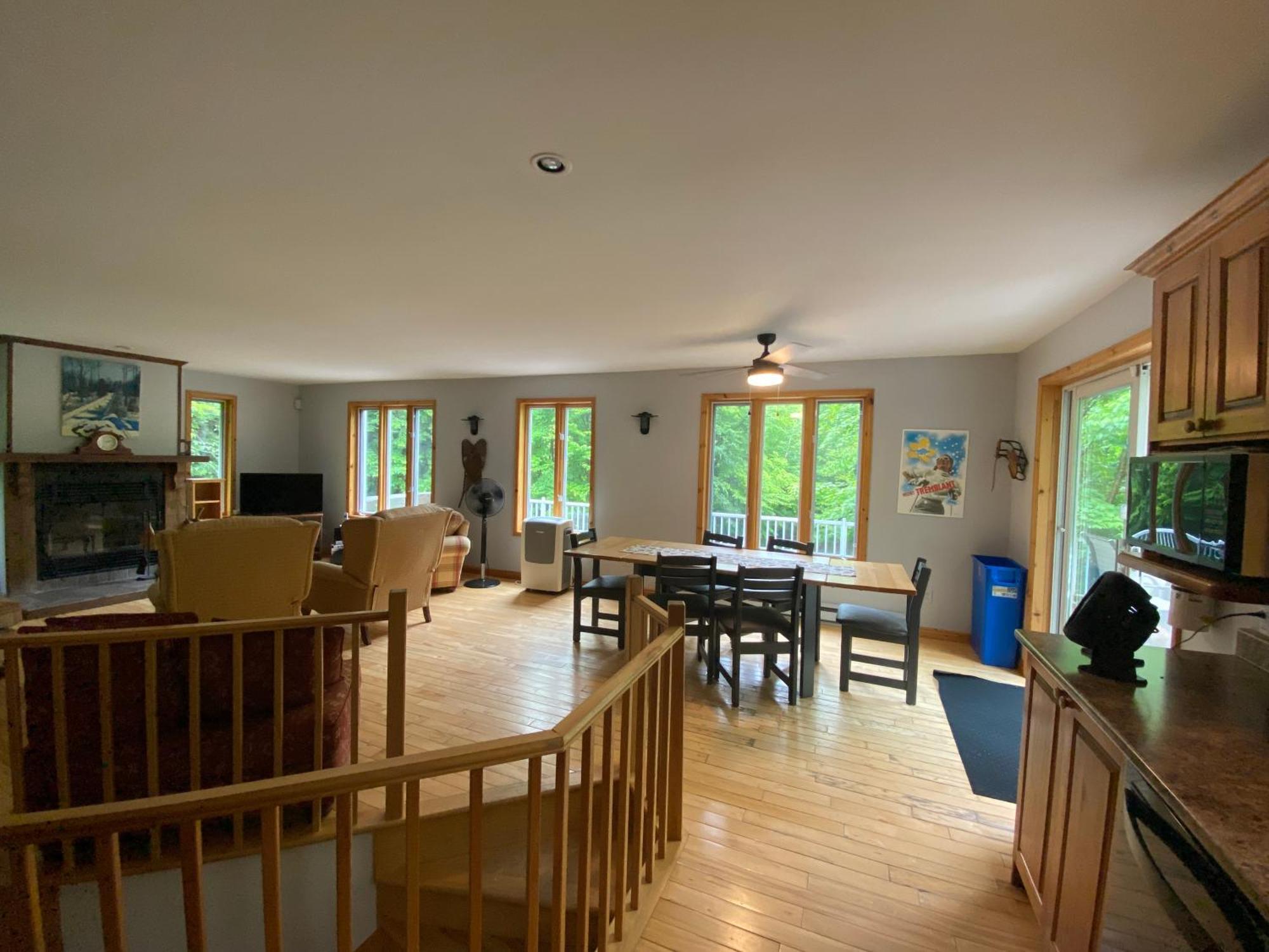 Chalets Et Studios Le Vent Du Nord Lac-Superieur Habitación foto